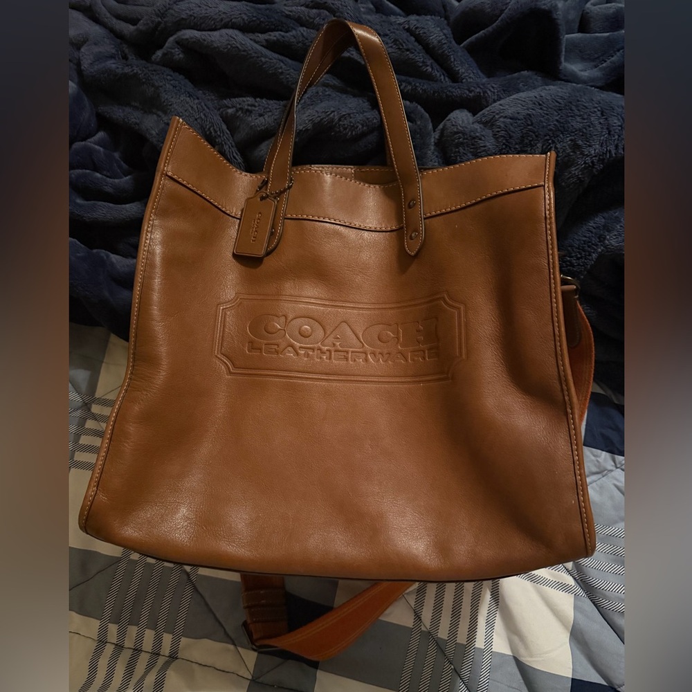 Coach Field Tote 40